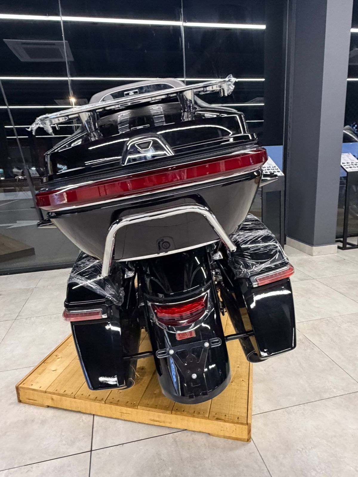 RL2000 Black Back